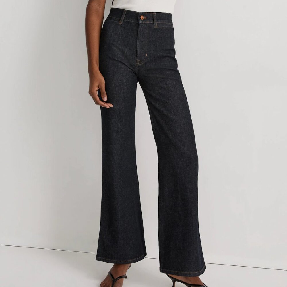 The Madewell 11" High-Rise Flare Jeans in Durland Wash (23)